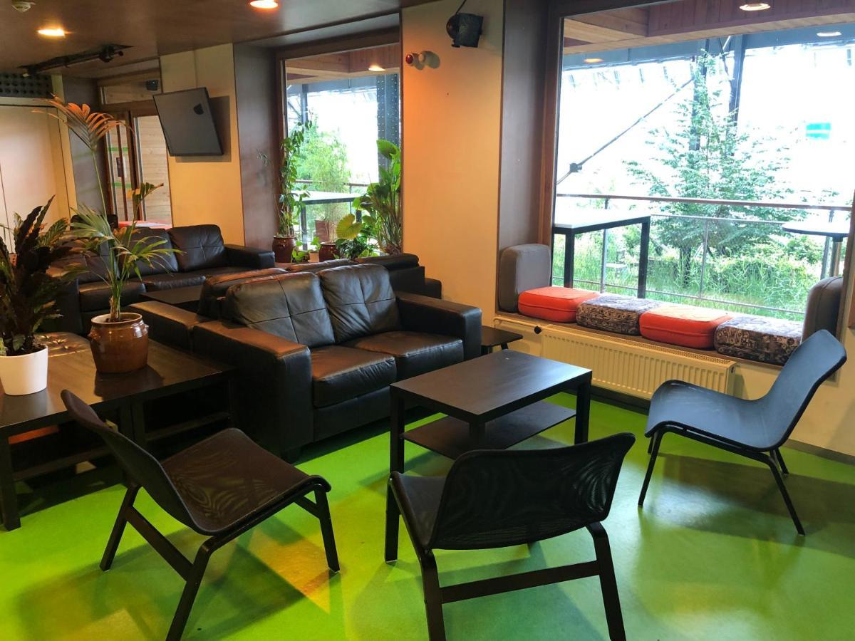 Auberge De Jeunesse Hi Paris Yves Robert Esterno foto