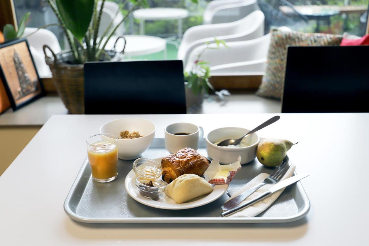 Auberge De Jeunesse Hi Paris Yves Robert Esterno foto