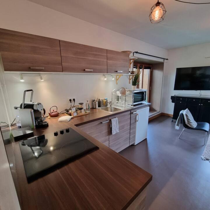 Auberge De Jeunesse Hi Paris Yves Robert Esterno foto