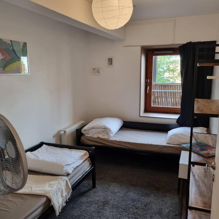 Auberge De Jeunesse Hi Paris Yves Robert Esterno foto