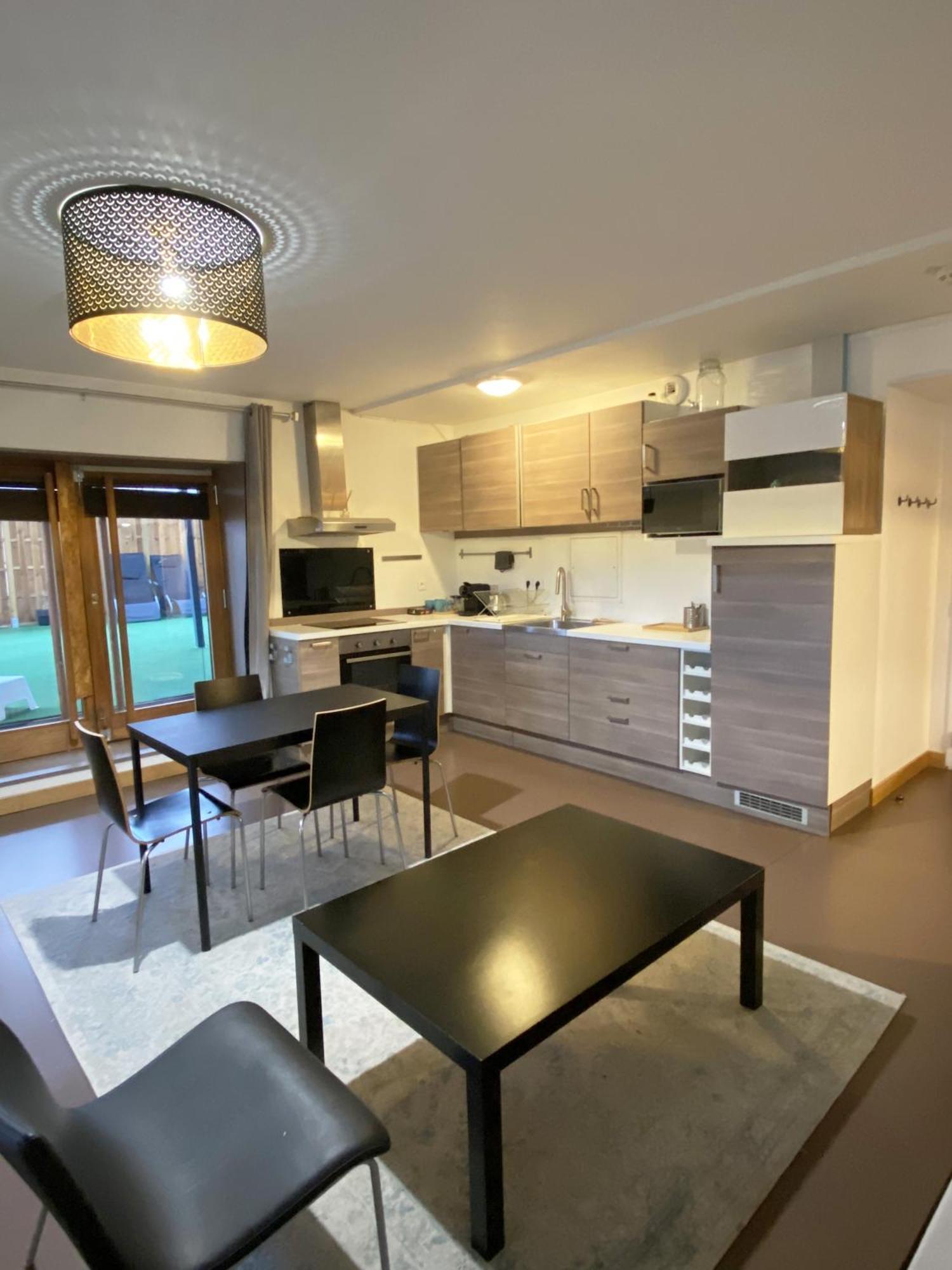 Auberge De Jeunesse Hi Paris Yves Robert Esterno foto